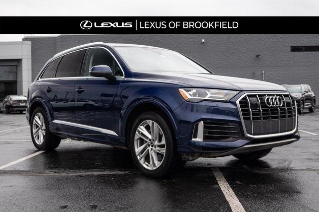 used 2023 Audi Q7 car, priced at $37,902