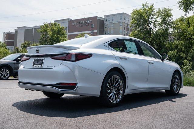 new 2025 Lexus ES 300h car, priced at $51,215