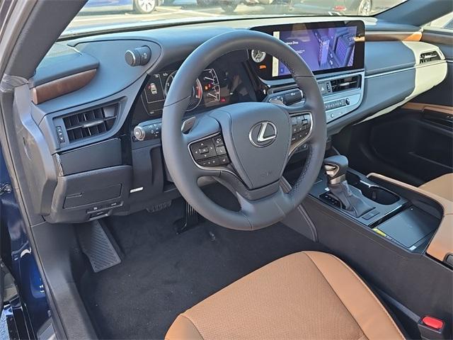 new 2025 Lexus ES 350 car, priced at $46,725