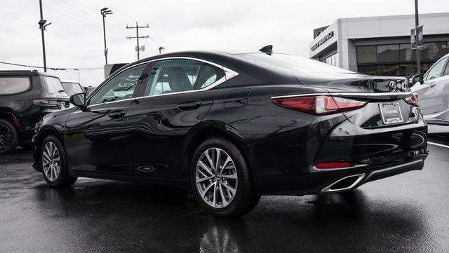 used 2022 Lexus ES 350 car, priced at $37,618