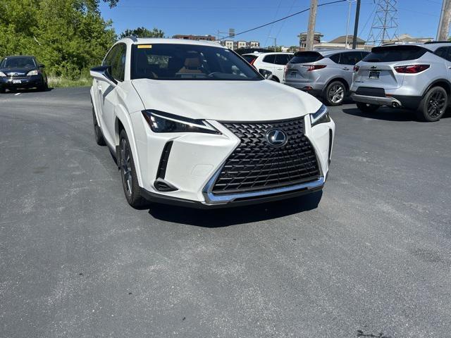 used 2025 Lexus UX 300h car, priced at $41,698