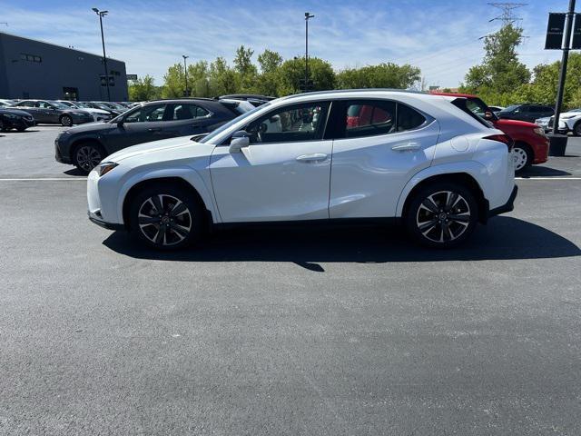 used 2025 Lexus UX 300h car, priced at $41,698