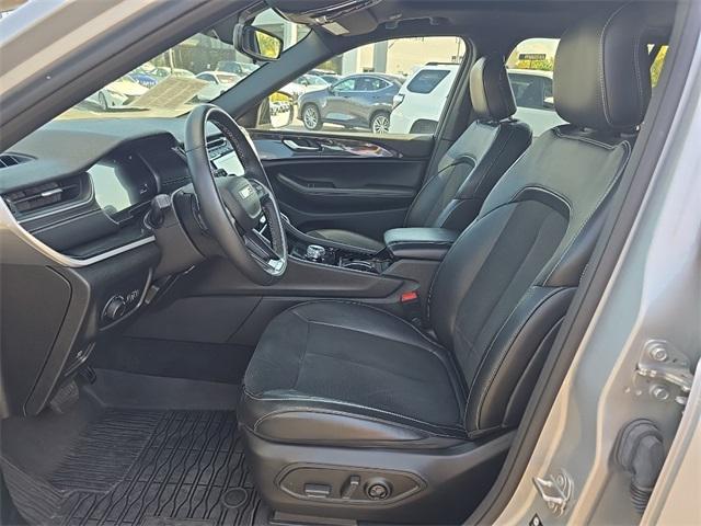 used 2022 Jeep Grand Cherokee car, priced at $29,498