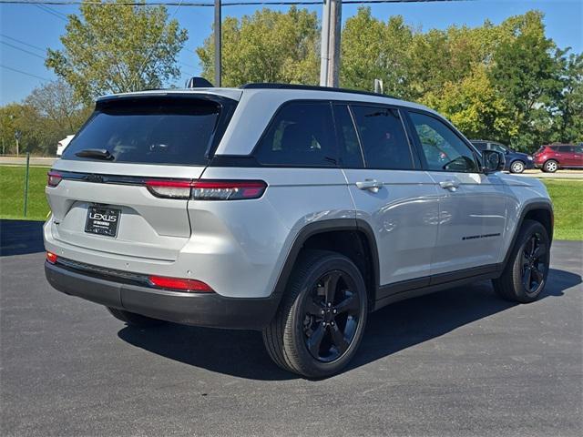 used 2022 Jeep Grand Cherokee car, priced at $29,498