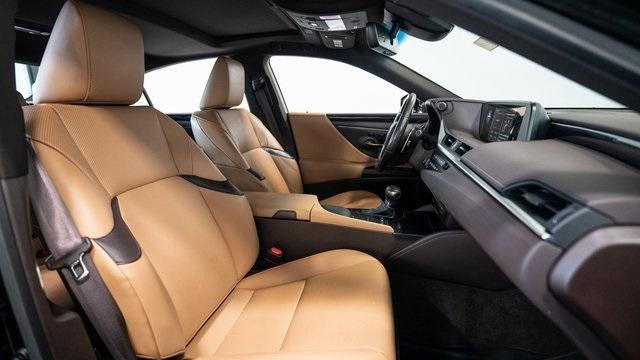 used 2020 Lexus ES 350 car, priced at $31,700