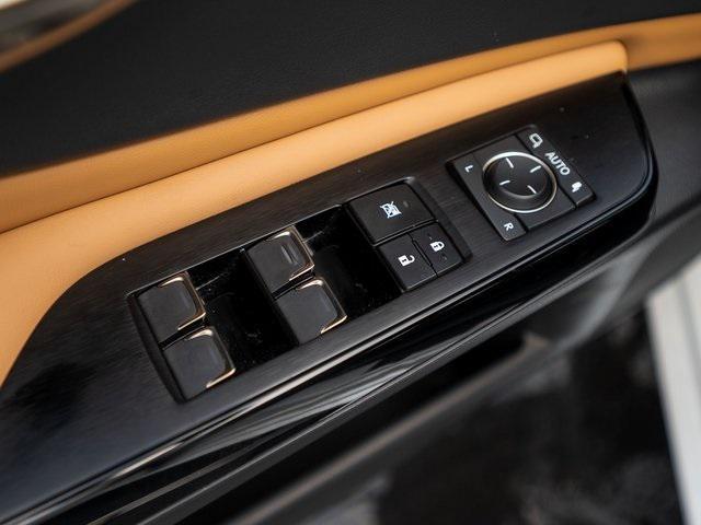 used 2024 Lexus ES 350 car, priced at $41,498