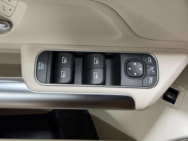 used 2023 Mercedes-Benz GLA 250 car, priced at $33,992