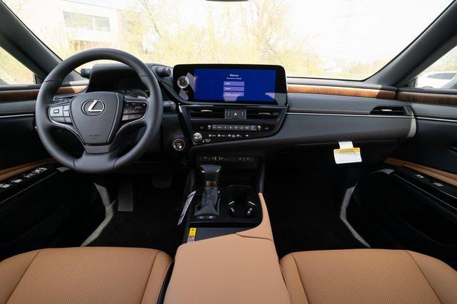 new 2025 Lexus ES 300h car, priced at $49,930