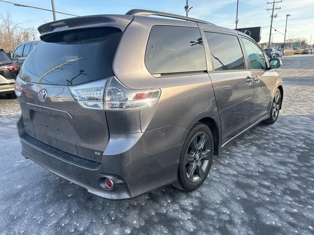 used 2016 Toyota Sienna car, priced at $13,400