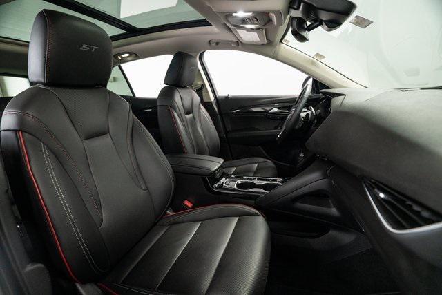 used 2022 Buick Envision car, priced at $28,498