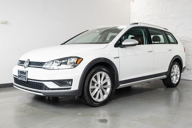 used 2019 Volkswagen Golf Alltrack car, priced at $22,109