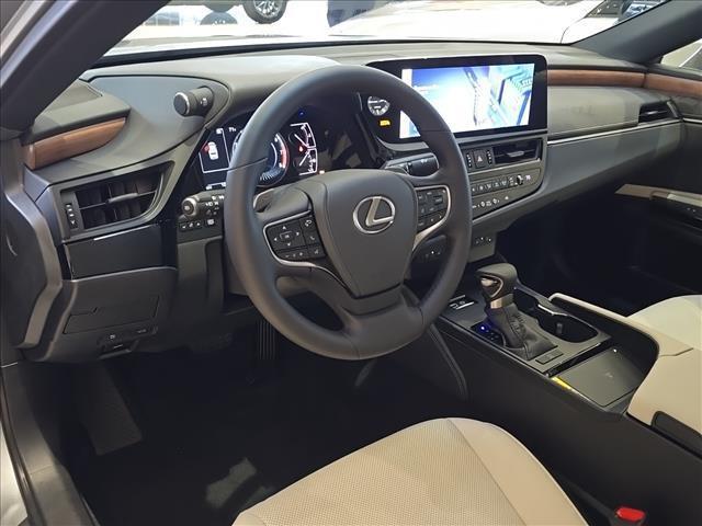 new 2025 Lexus ES 350 car, priced at $48,024