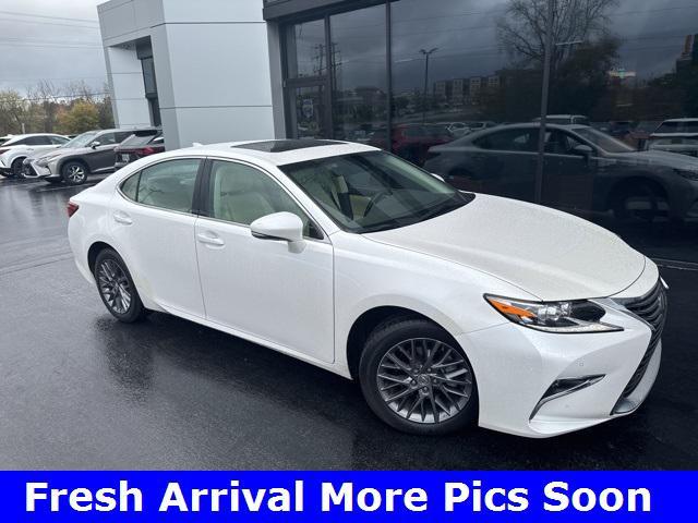used 2018 Lexus ES 350 car, priced at $29,992