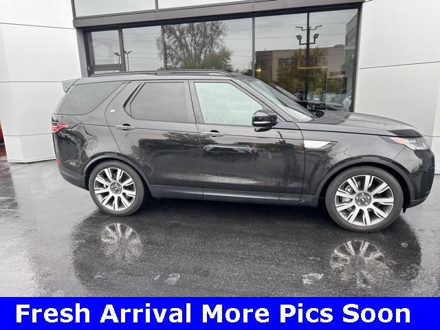 used 2019 Land Rover Discovery car, priced at $28,492