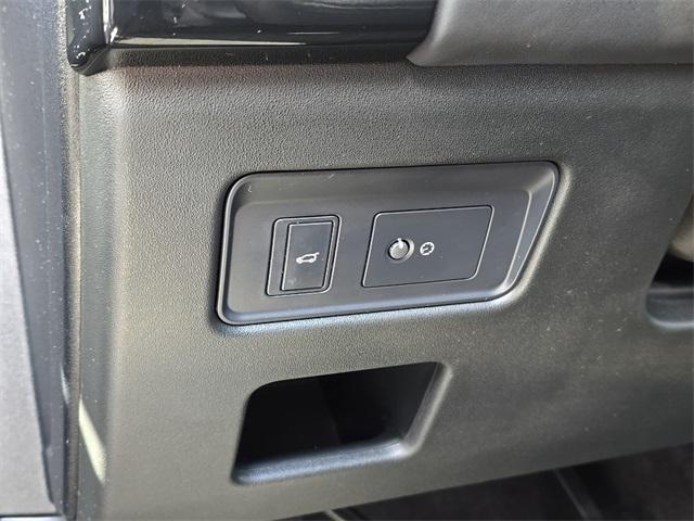 used 2019 Land Rover Discovery car, priced at $28,492