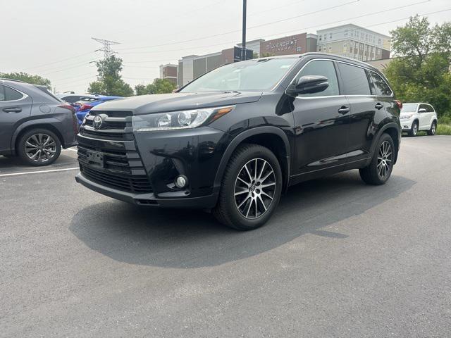 used 2017 Toyota Highlander car, priced at $19,792