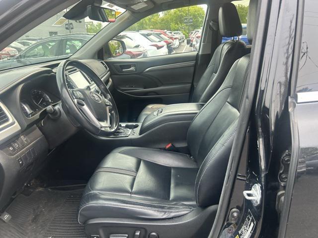 used 2017 Toyota Highlander car, priced at $19,792
