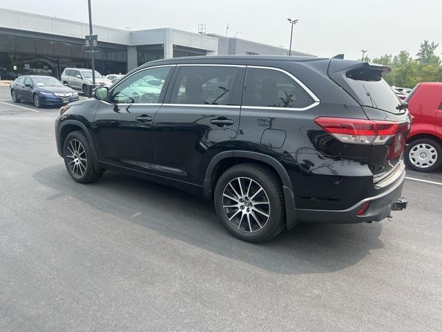 used 2017 Toyota Highlander car, priced at $19,792