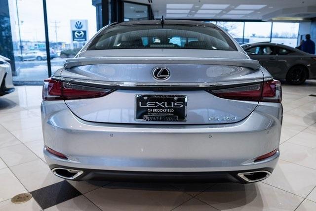 new 2025 Lexus ES 350 car, priced at $51,519