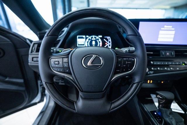 new 2025 Lexus ES 350 car, priced at $51,519