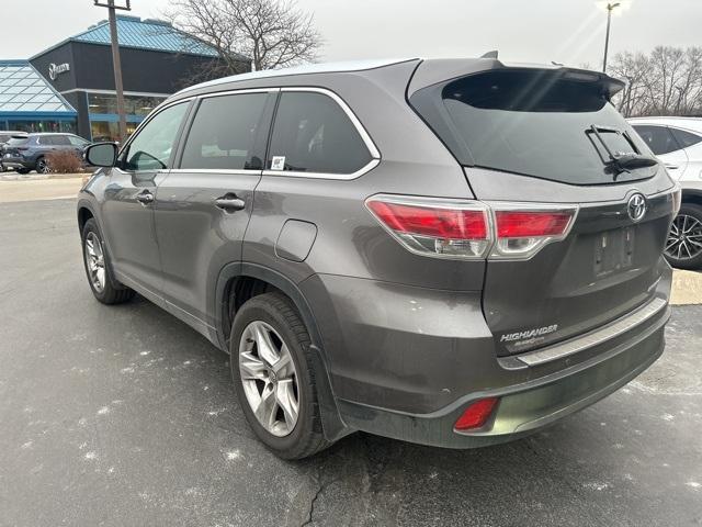 used 2016 Toyota Highlander car, priced at $20,400