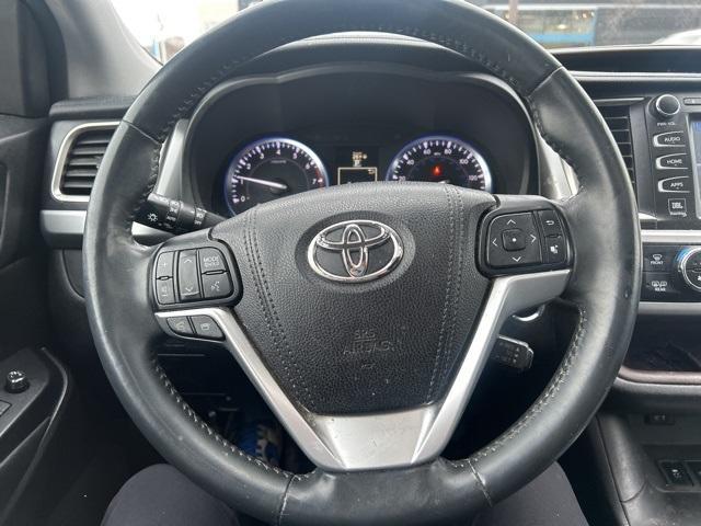 used 2016 Toyota Highlander car, priced at $20,400