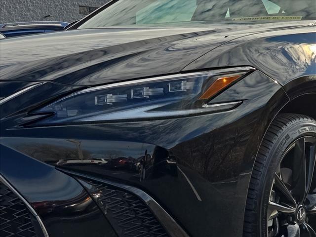 used 2025 Lexus ES 300h car, priced at $43,998