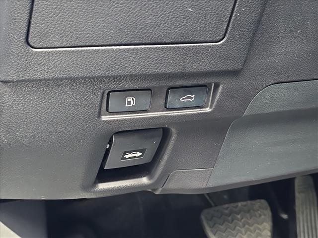 used 2025 Lexus ES 300h car, priced at $43,998