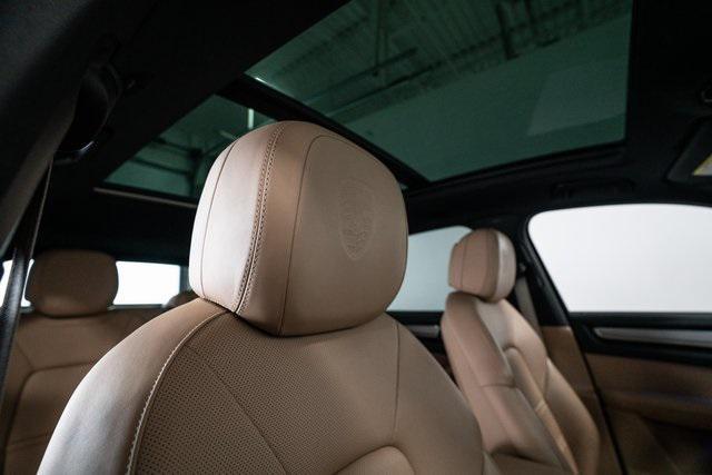 used 2022 Porsche Cayenne car, priced at $51,998