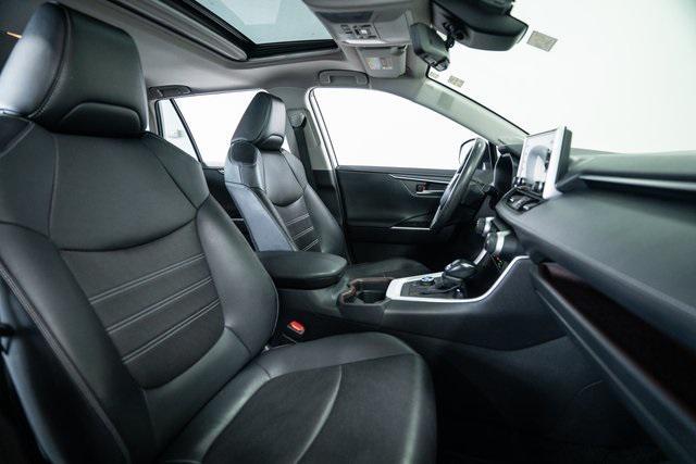 used 2021 Toyota RAV4 car, priced at $29,998