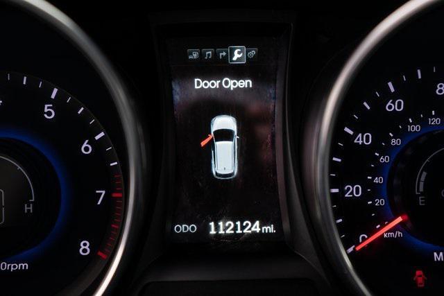 used 2015 Hyundai Santa Fe car, priced at $11,990