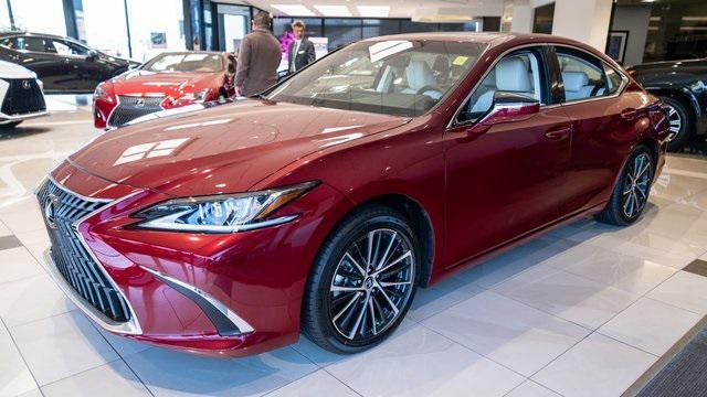 new 2025 Lexus ES 350 car, priced at $46,285