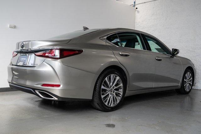 used 2020 Lexus ES 350 car, priced at $29,992