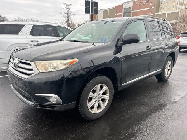 used 2013 Toyota Highlander car, priced at $12,600