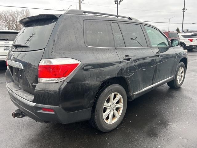 used 2013 Toyota Highlander car, priced at $12,600