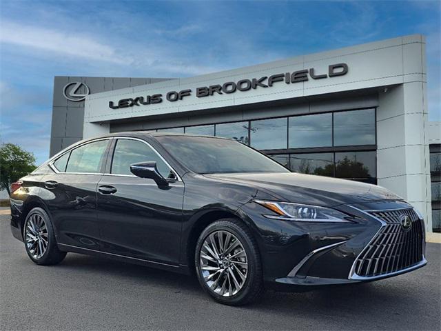 new 2025 Lexus ES 350 car, priced at $51,610