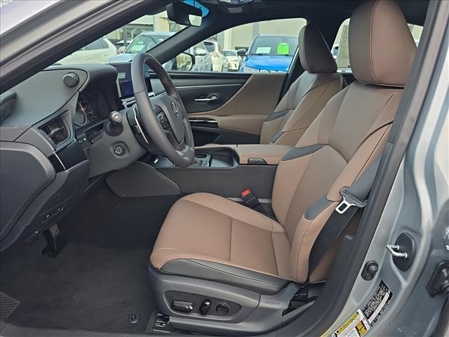 new 2025 Lexus ES 350 car, priced at $47,250