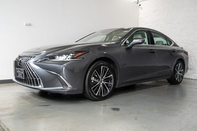 used 2024 Lexus ES 300h car, priced at $44,998