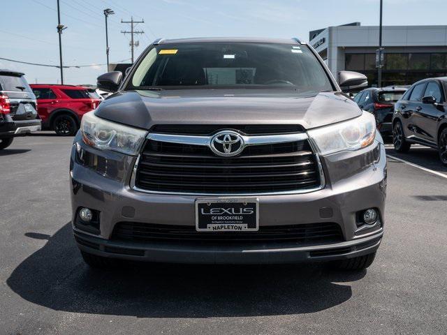 used 2015 Toyota Highlander car, priced at $14,998
