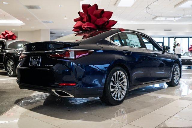 new 2025 Lexus ES 350 car, priced at $52,845