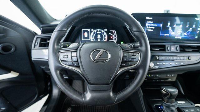 used 2022 Lexus ES 250 car, priced at $30,840