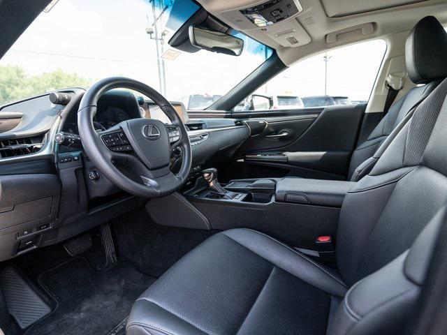 used 2020 Lexus ES 300h car, priced at $33,598