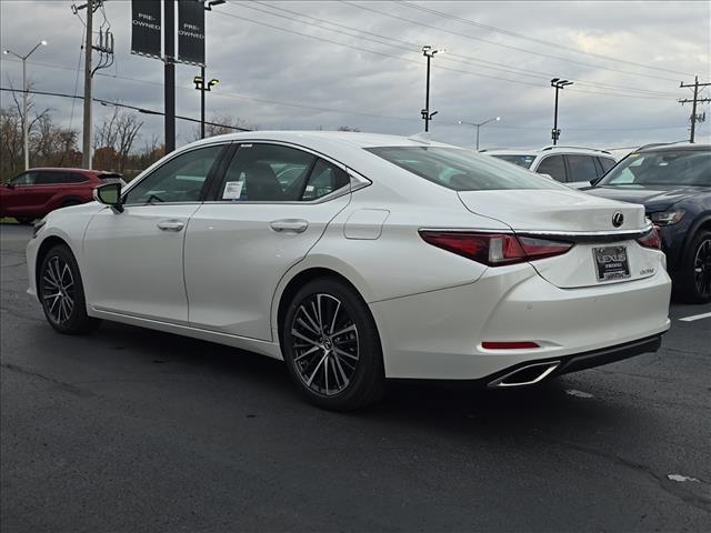 new 2025 Lexus ES 350 car, priced at $47,300