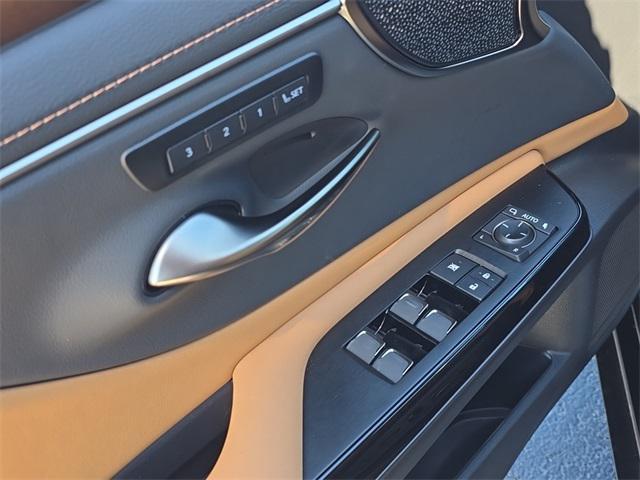 new 2025 Lexus ES 350 car, priced at $53,420