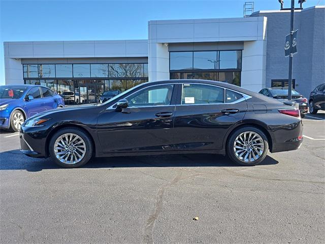 new 2025 Lexus ES 350 car, priced at $53,420