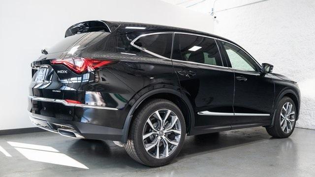 used 2024 Acura MDX car, priced at $50,790