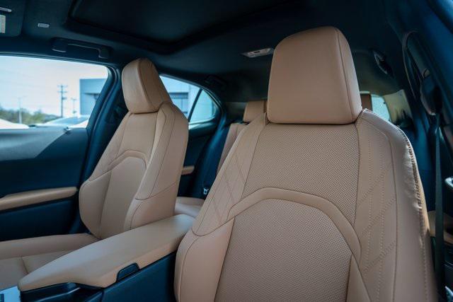 new 2025 Lexus UX 300h car, priced at $45,739