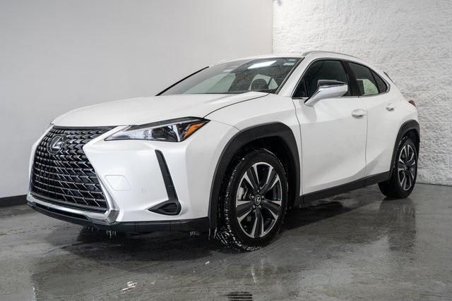 used 2025 Lexus UX 300h car, priced at $39,890