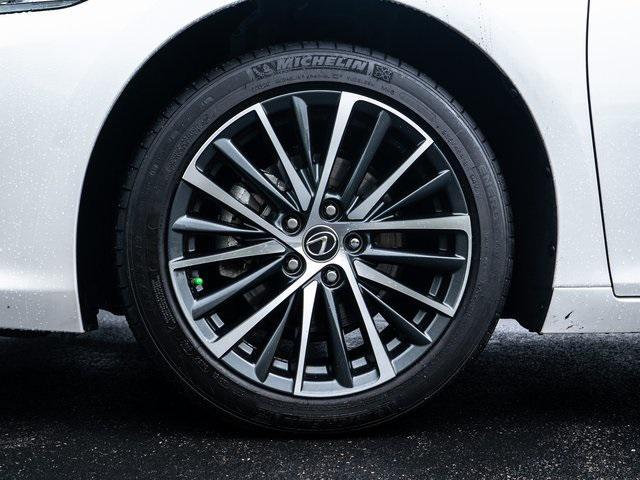 used 2024 Lexus ES 350 car, priced at $41,798