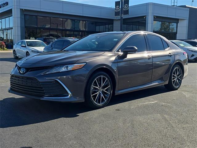 used 2022 Toyota Camry Hybrid car, priced at $25,992